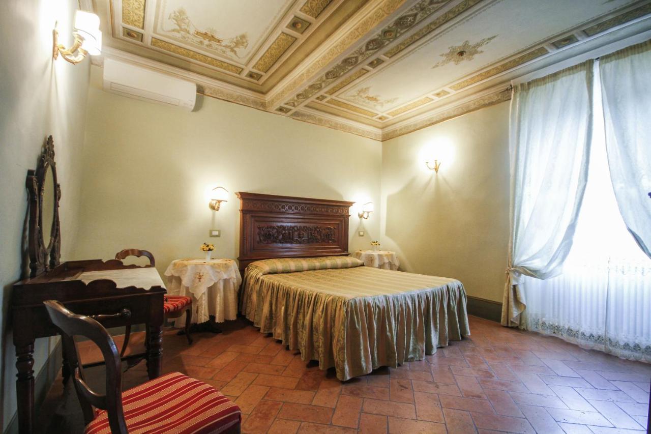 Antica Residenza Cicogna Bed & Breakfast เซียนา ภายนอก รูปภาพ