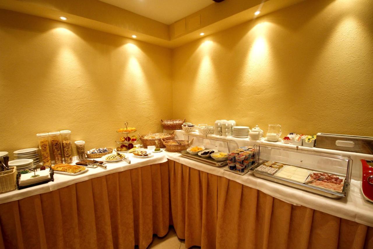 Antica Residenza Cicogna Bed & Breakfast เซียนา ภายนอก รูปภาพ